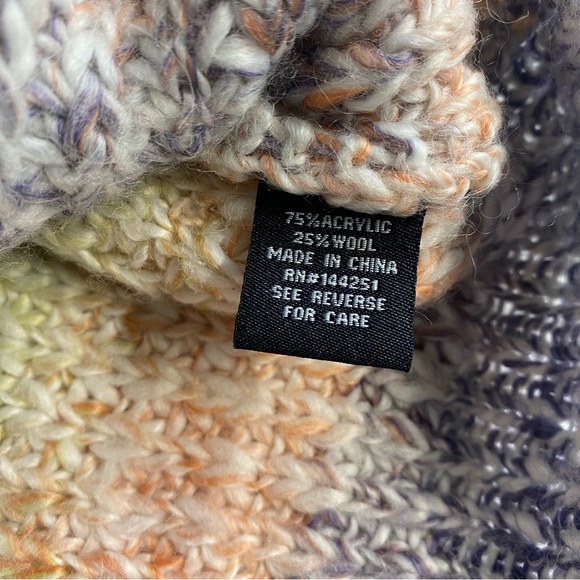 Multicolor Knit Women's Sweater - Picture 9 of 13